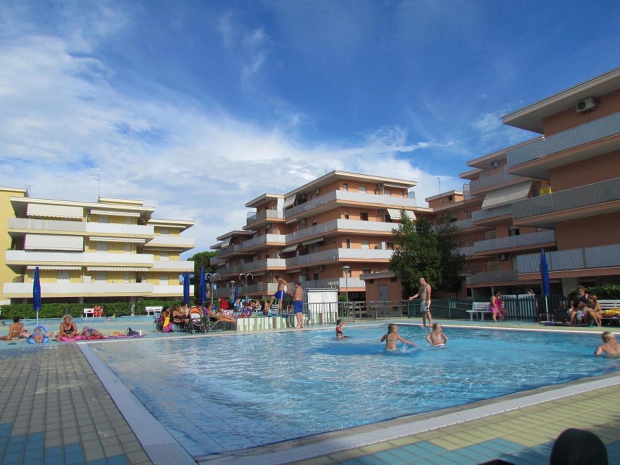 Enjoy Our Studio In A Pool Paradise - Beahost Apartment Bibione Exterior photo